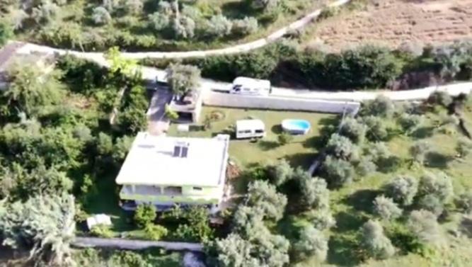 דירות Stalin Cortina House Berat מראה חיצוני תמונה